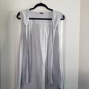 Sleeveless hoodie